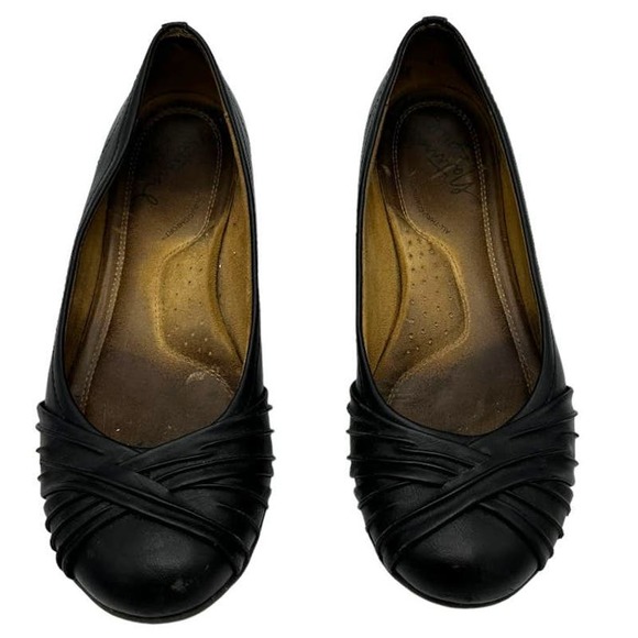 NATURAL SOUL ALL THRU BLACK COMFORT SLIDE ON FLATS SIZE 7.5 - Picture 2 of 7